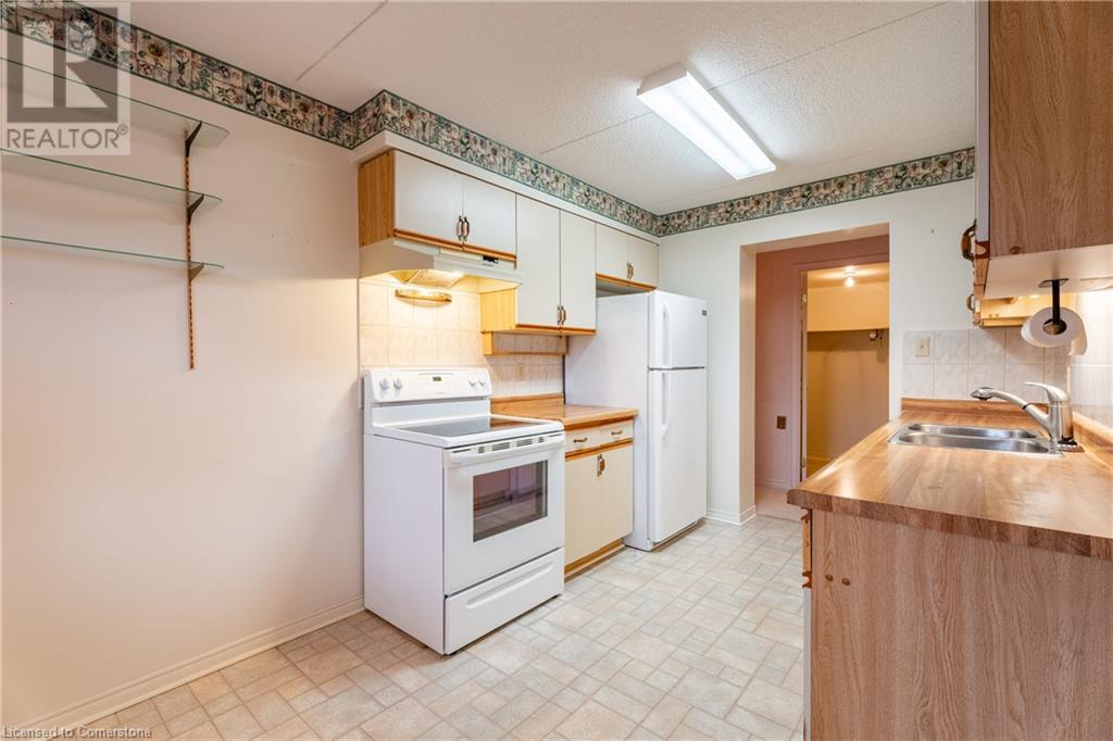 11 Mill Pond Court Unit# 604Simcoe, Ontario  N3Y 5J5 - Photo 8 - 40683339