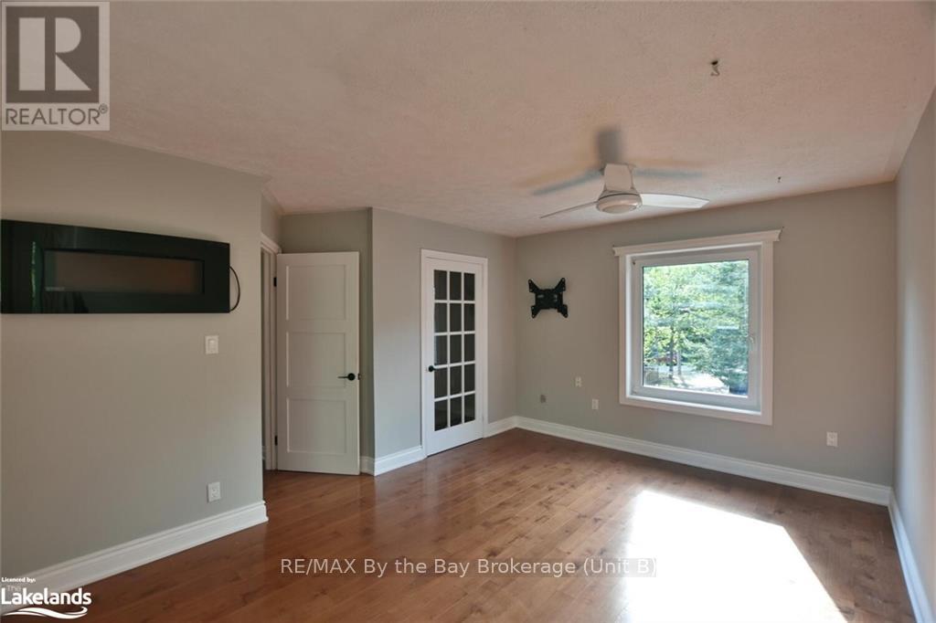 104 Knox Road E, Wasaga Beach, Ontario  L9Z 2T5 - Photo 12 - S10437757