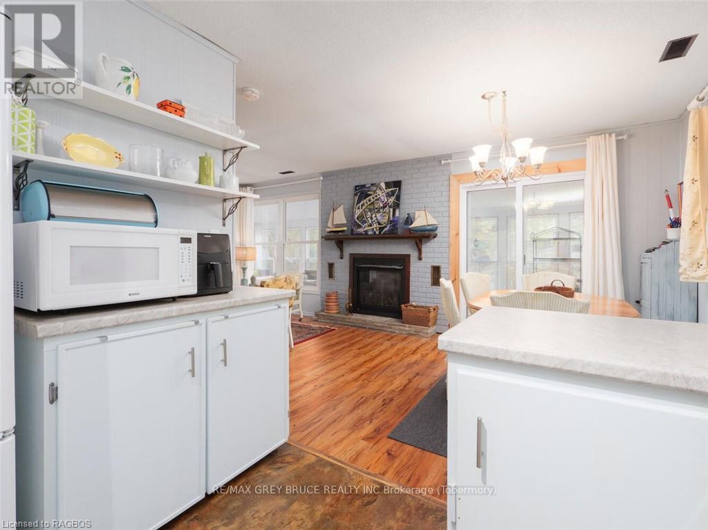 1034 Dorcas Bay Road, Northern Bruce Peninsula, Ontario  N0H 2R0 - Photo 11 - X10848474