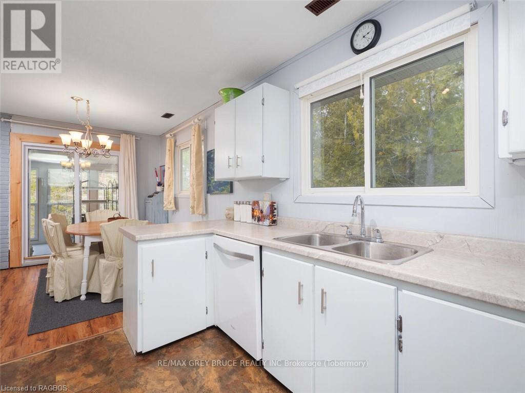 1034 Dorcas Bay Road, Northern Bruce Peninsula, Ontario  N0H 2R0 - Photo 14 - X10848474