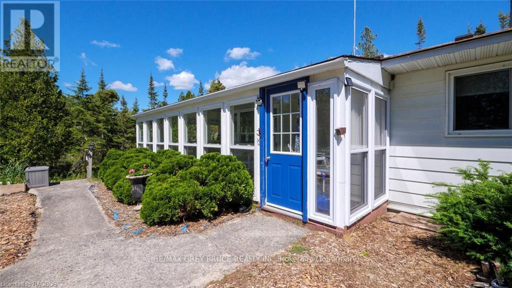 1034 Dorcas Bay Road, Northern Bruce Peninsula, Ontario  N0H 2R0 - Photo 3 - X10848474
