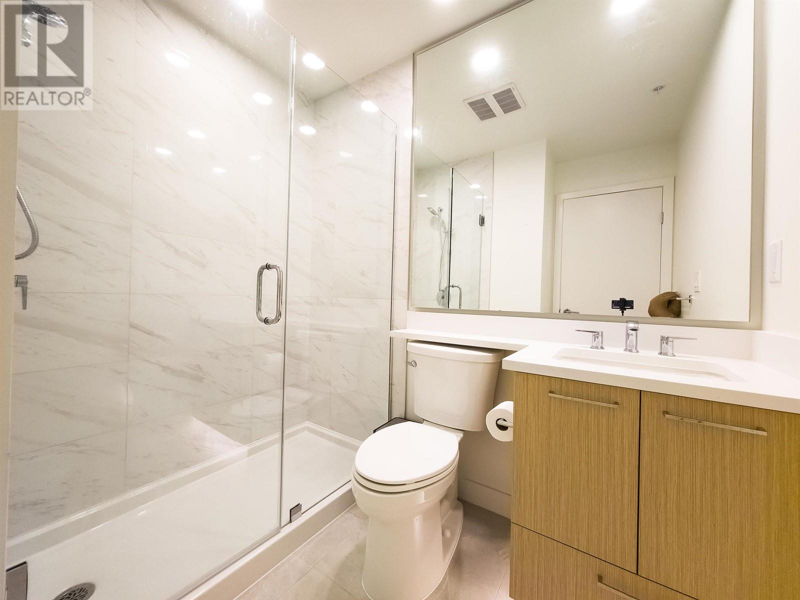 Listing Picture 17 of 19 : 514 7599 15TH STREET, Burnaby / 本拿比 - 魯藝地產 Yvonne Lu Group - MLS Medallion Club Member