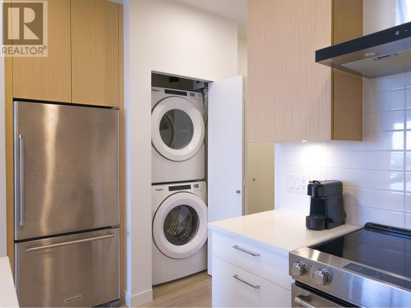 Listing Picture 6 of 19 : 514 7599 15TH STREET, Burnaby / 本拿比 - 魯藝地產 Yvonne Lu Group - MLS Medallion Club Member