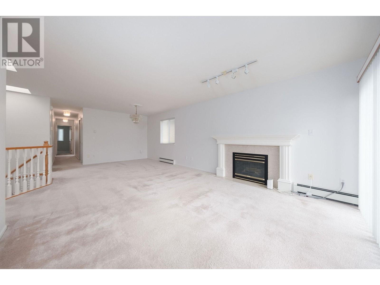 5257 Norfolk Street, Burnaby, British Columbia  V5G 1G3 - Photo 8 - R2949098