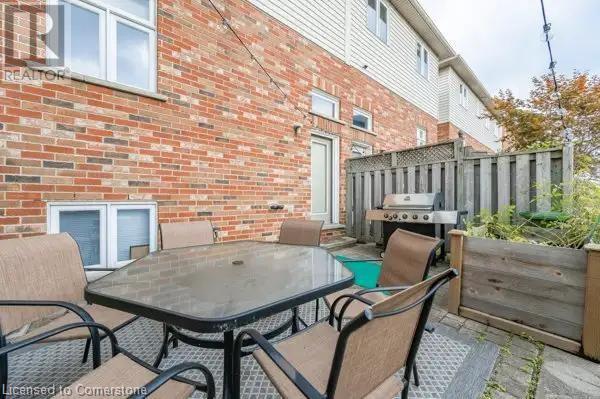 876 Golf Links Road Unit# 18, Ancaster, Ontario  L9K 1M7 - Photo 8 - 40683576