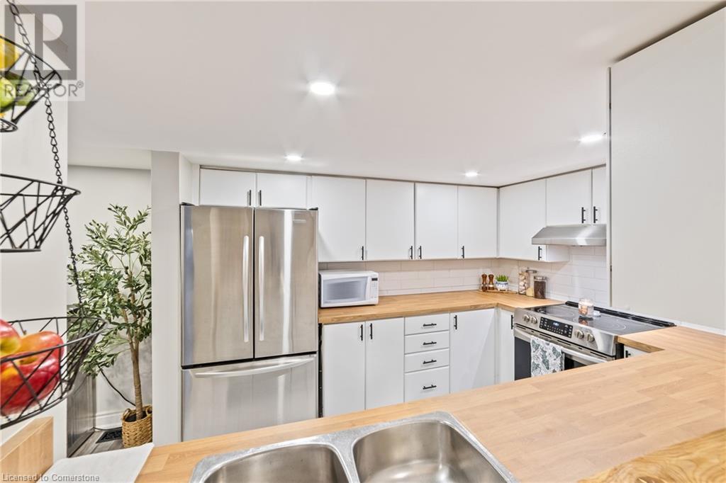 2530 Northampton Boulevard Unit# 63Burlington, Ontario  L7M 4B4 - Photo 7 - 40669474