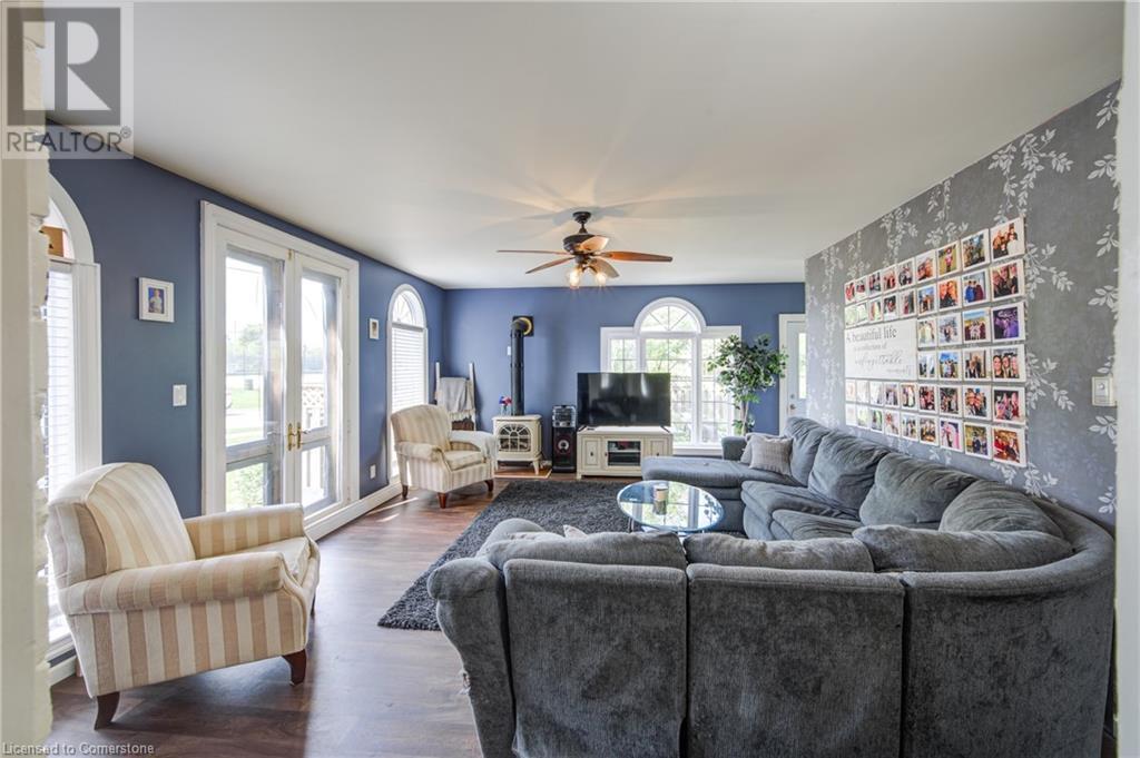 58 Shakespeare Street, Stratford, Ontario  N5A 3W3 - Photo 17 - 40674826