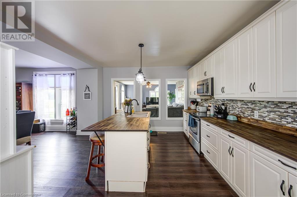 58 Shakespeare Street, Stratford, Ontario  N5A 3W3 - Photo 10 - 40674826