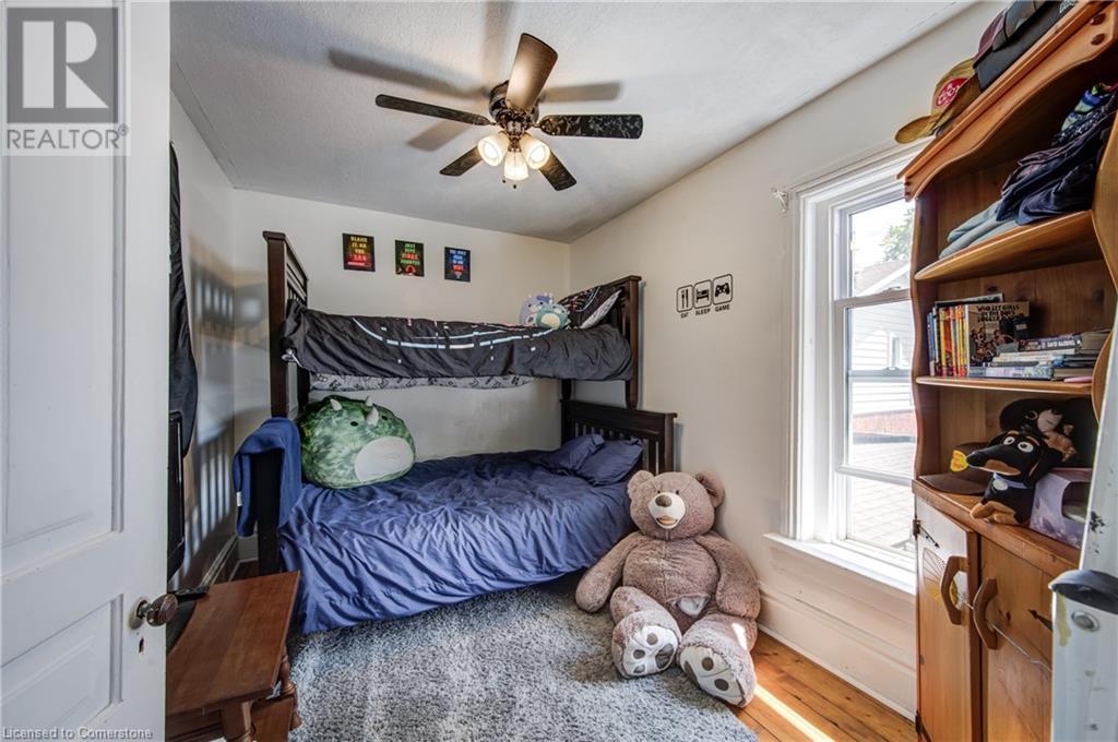 58 Shakespeare Street, Stratford, Ontario  N5A 3W3 - Photo 36 - 40674826