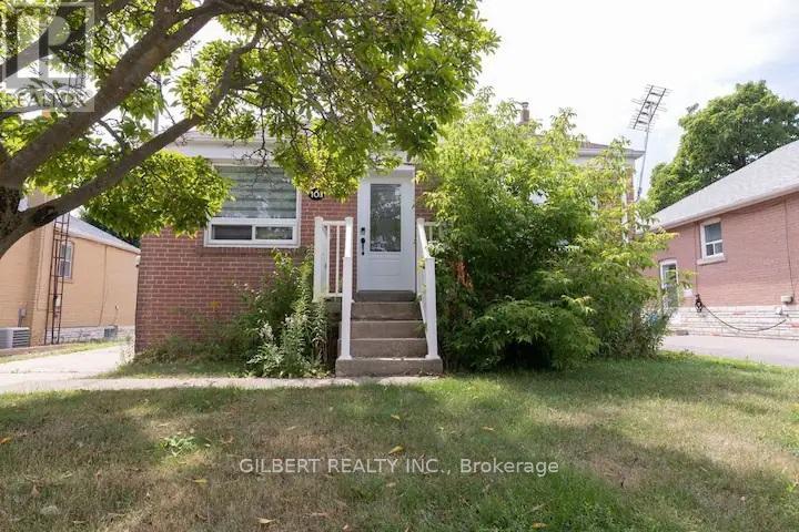 101 Reiner Road, Toronto, Ontario  M3H 2L7 - Photo 9 - C11883340