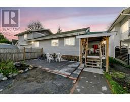 2074 Dover St Sooke Vill Core, Sooke, Ca