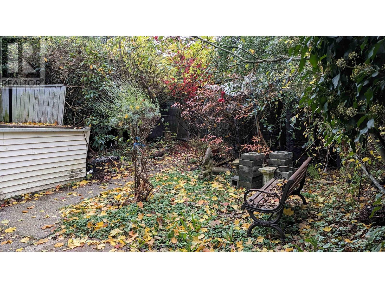 Listing Picture 35 of 36 : 448 E 12TH AVENUE, Vancouver / 溫哥華 - 魯藝地產 Yvonne Lu Group - MLS Medallion Club Member