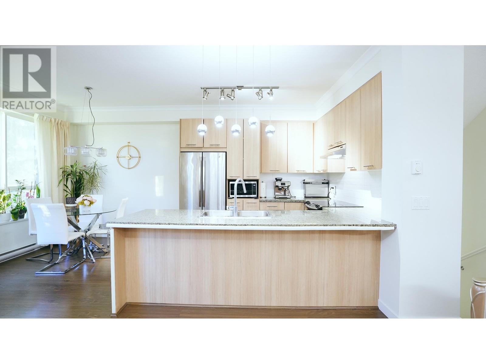 83 1305 Soball Street, Coquitlam, British Columbia V3E 0E8 - Photo 7 - R2949104