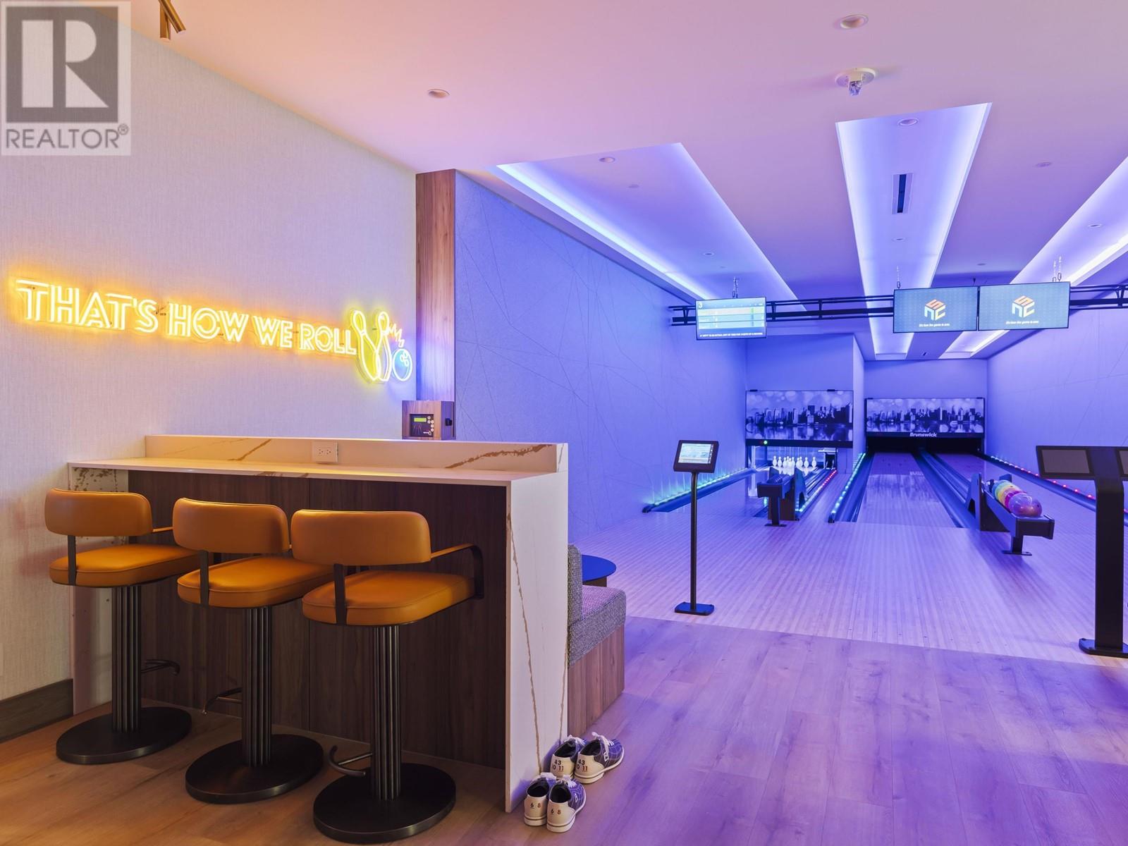 Listing Picture 28 of 33 : 2107 4168 LOUGHEED HIGHWAY, Burnaby / 本拿比 - 魯藝地產 Yvonne Lu Group - MLS Medallion Club Member