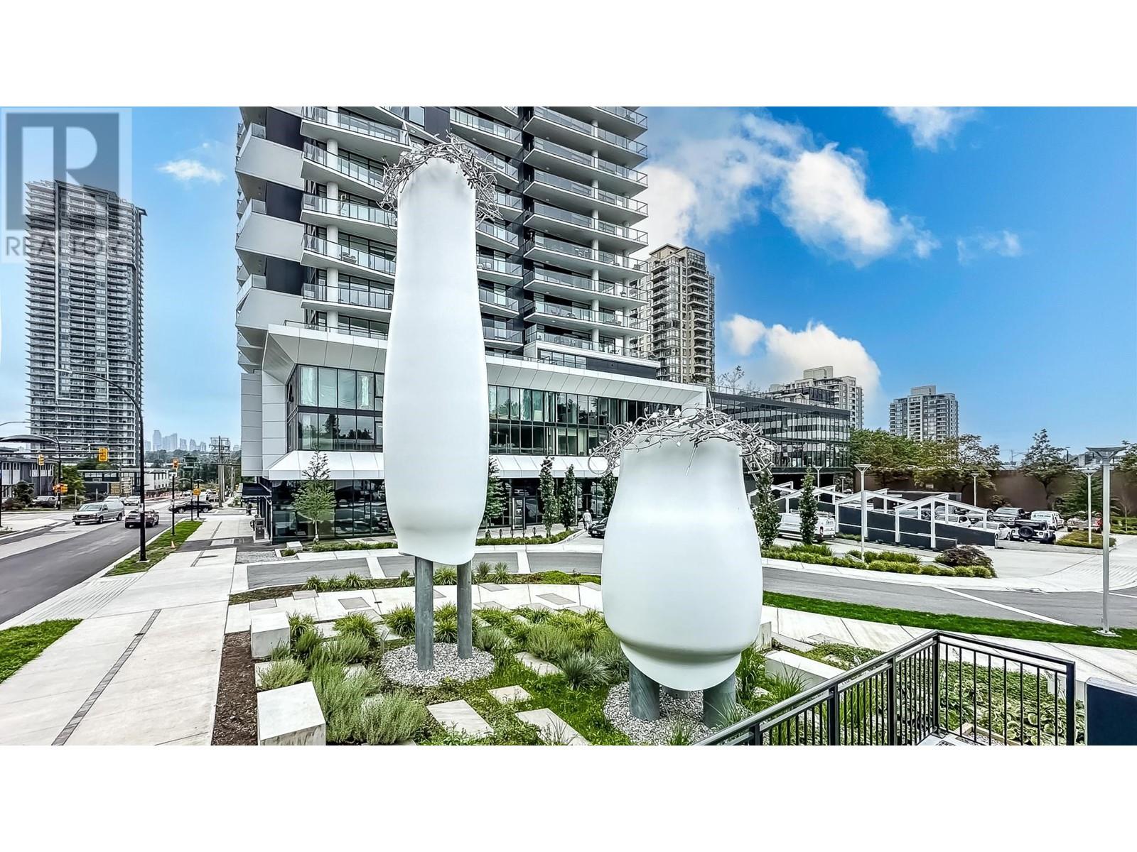 Listing Picture 3 of 31 : 2206 2181 MADISON AVENUE, Burnaby / 本拿比 - 魯藝地產 Yvonne Lu Group - MLS Medallion Club Member