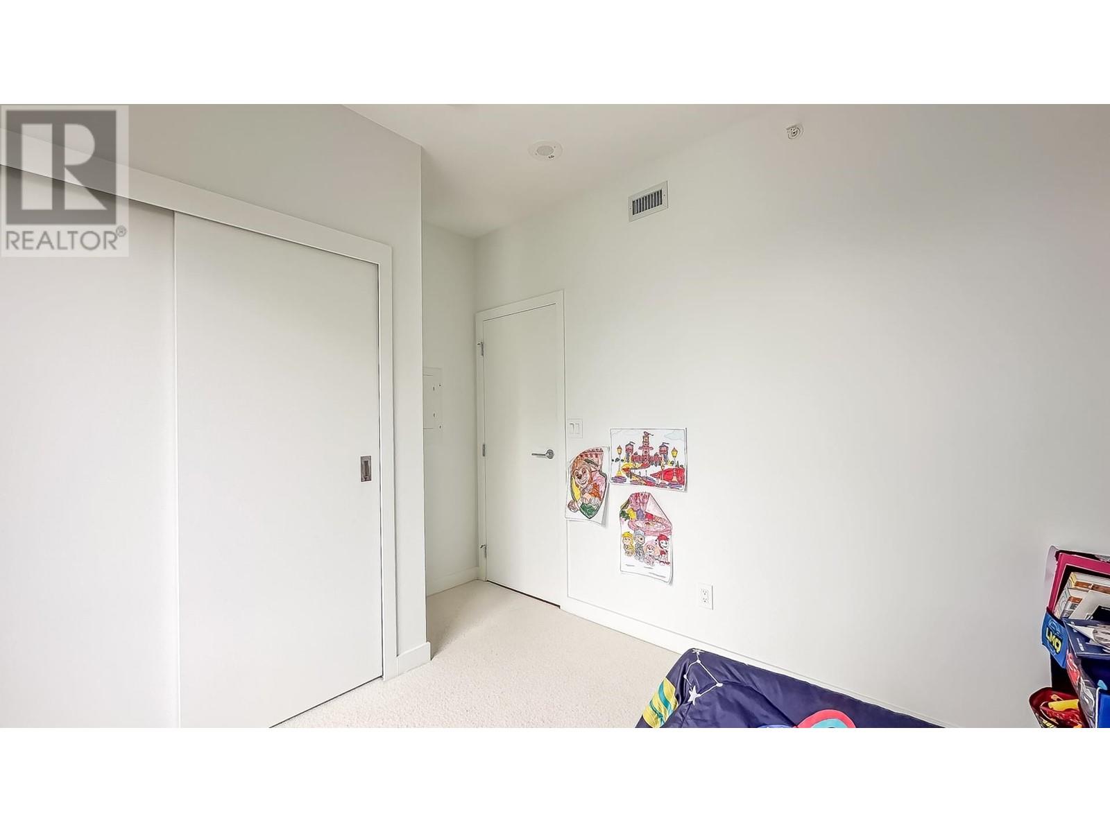 Listing Picture 17 of 31 : 2206 2181 MADISON AVENUE, Burnaby / 本拿比 - 魯藝地產 Yvonne Lu Group - MLS Medallion Club Member