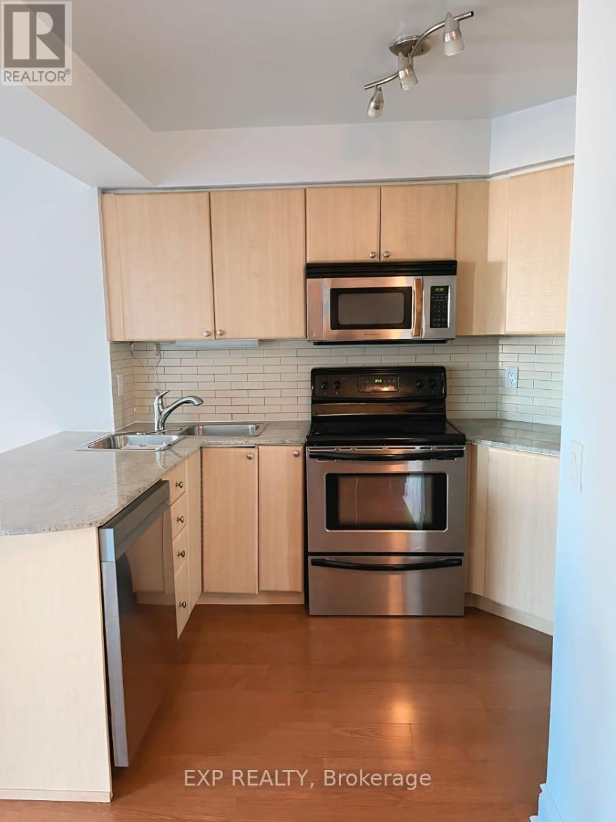 4101 - 763 Bay St, Toronto, Ontario  M5G 2R3 - Photo 3 - C11883556