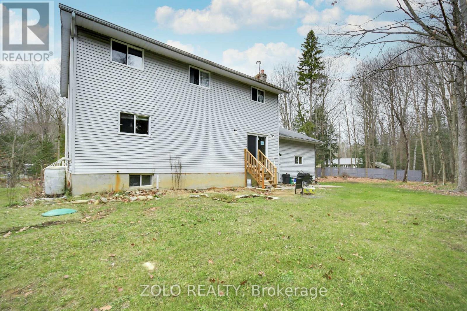 67 Bridgedale Crescent, Huntsville, Ontario  P0B 1L0 - Photo 3 - X11883547