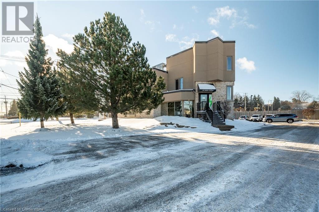 155 Ardelt Avenue Unit# 2nd Floor, Kitchener, Ontario  N2C 2E1 - Photo 2 - 40681685