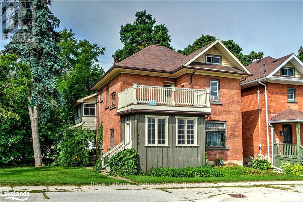 UPPER - 124 SYKES STREET S, Meaford, Ontario