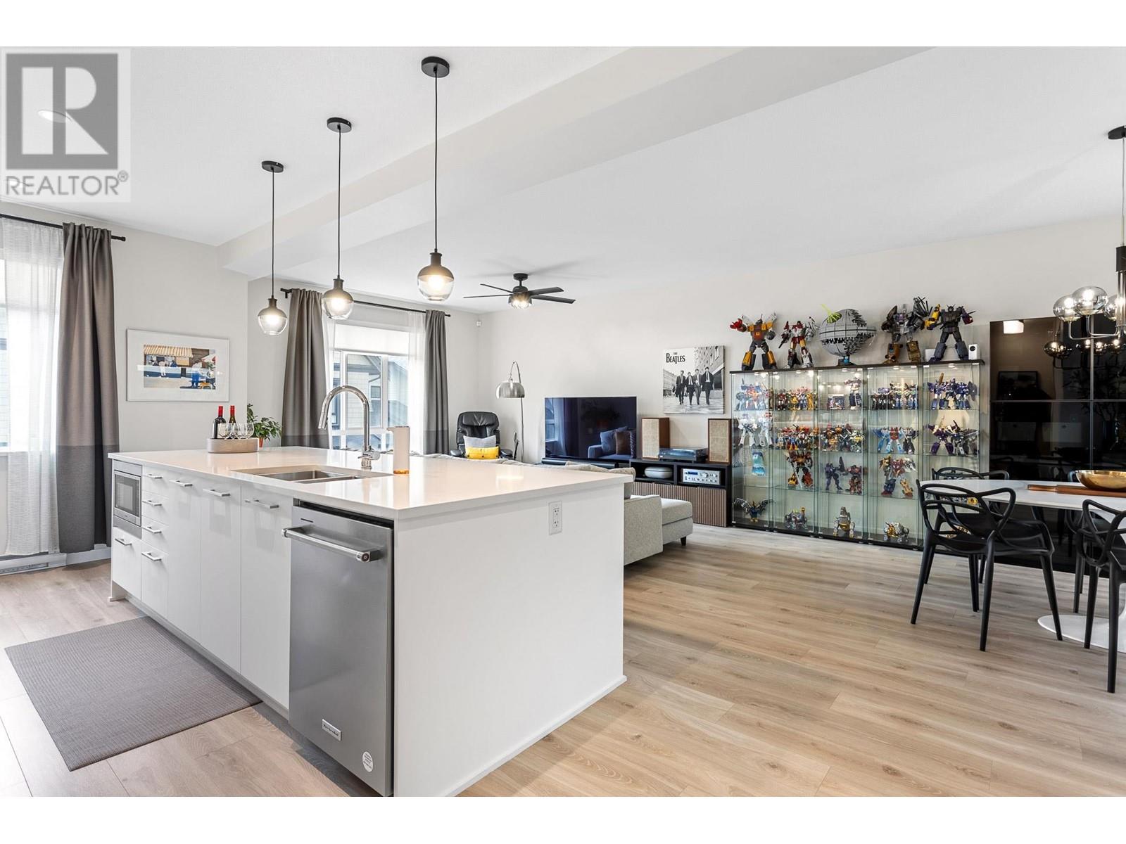 137 1350 Mitchell Street, Coquitlam, British Columbia V3E 0S7 - Photo 5 - R2949120