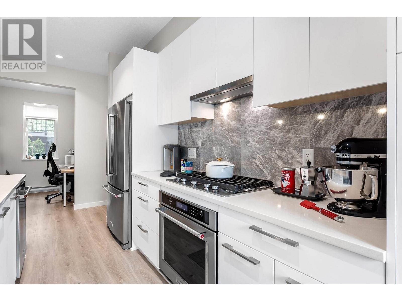 137 1350 Mitchell Street, Coquitlam, British Columbia V3E 0S7 - Photo 11 - R2949120