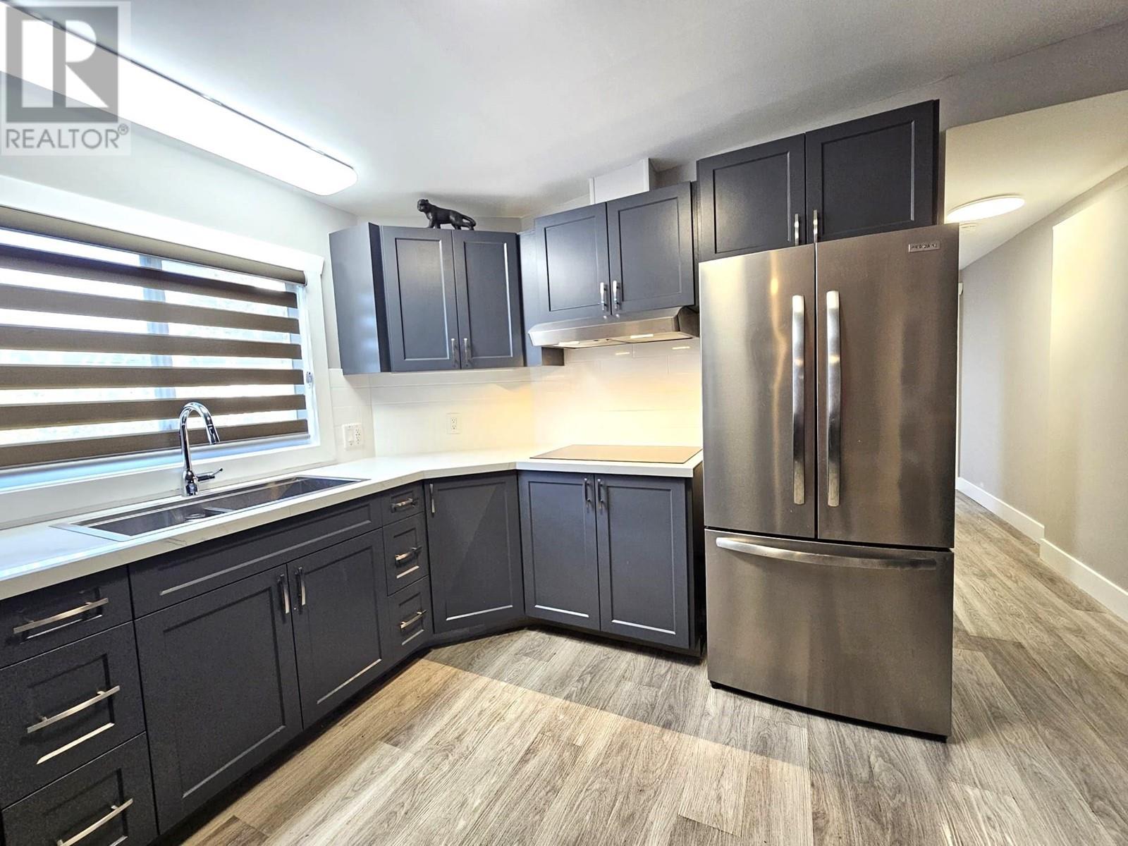 310 201 Cayer Street, Coquitlam, British Columbia  V3K 5A9 - Photo 8 - R2948173