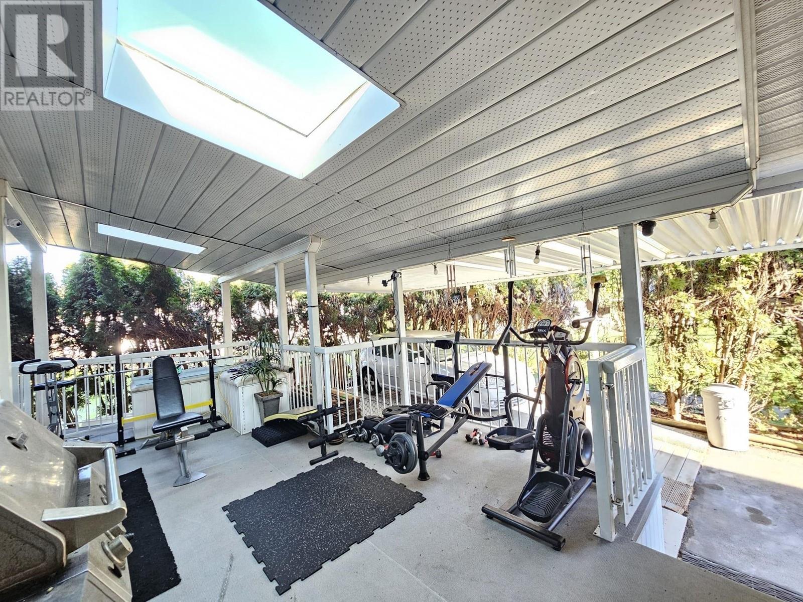 310 201 Cayer Street, Coquitlam, British Columbia  V3K 5A9 - Photo 25 - R2948173