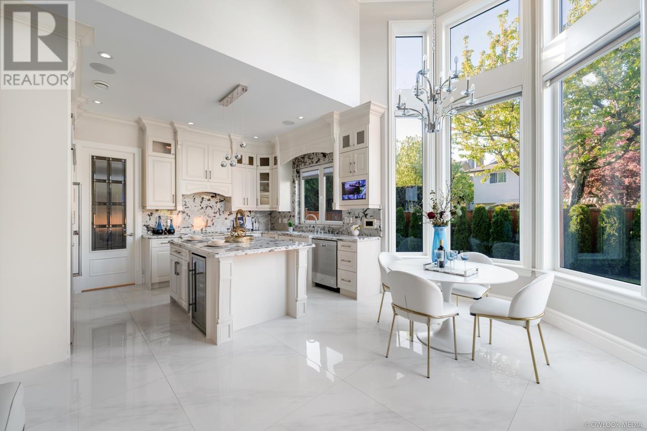 Listing Picture 13 of 37 : 10311 MORTFIELD ROAD, Richmond / 烈治文 - 魯藝地產 Yvonne Lu Group - MLS Medallion Club Member