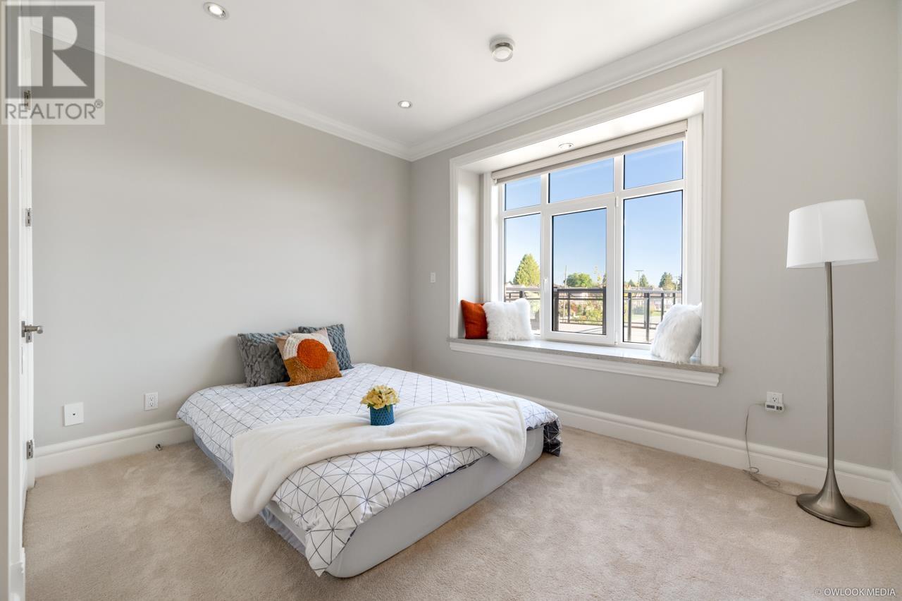 Listing Picture 30 of 37 : 10311 MORTFIELD ROAD, Richmond / 烈治文 - 魯藝地產 Yvonne Lu Group - MLS Medallion Club Member