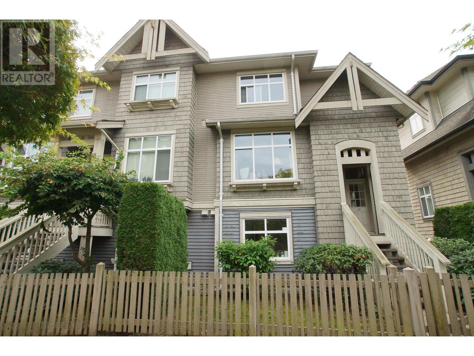Property at 42 9800 ODLIN ROAD image 1
