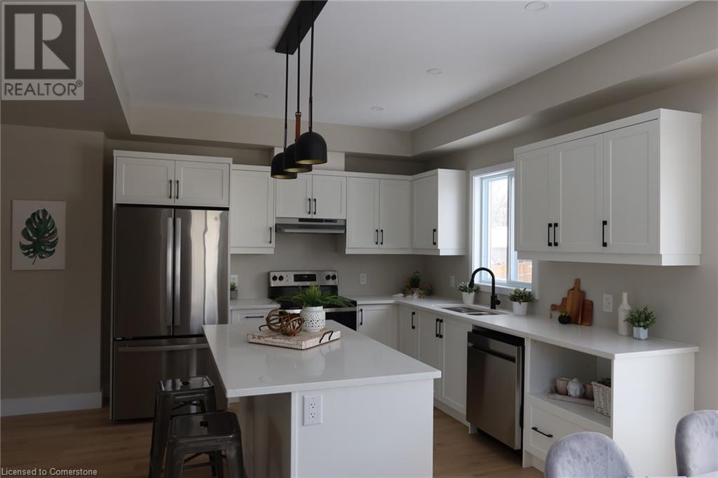 40 Albert Street, Cambridge, Ontario  N1R 3M8 - Photo 6 - 40683759