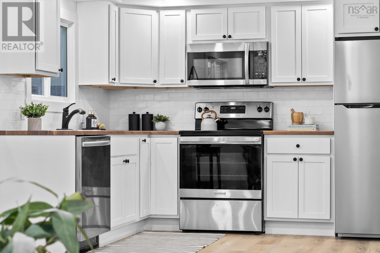 45 Brook Street, Middle Sackville, Nova Scotia  B4E 1C1 - Photo 4 - 202427907