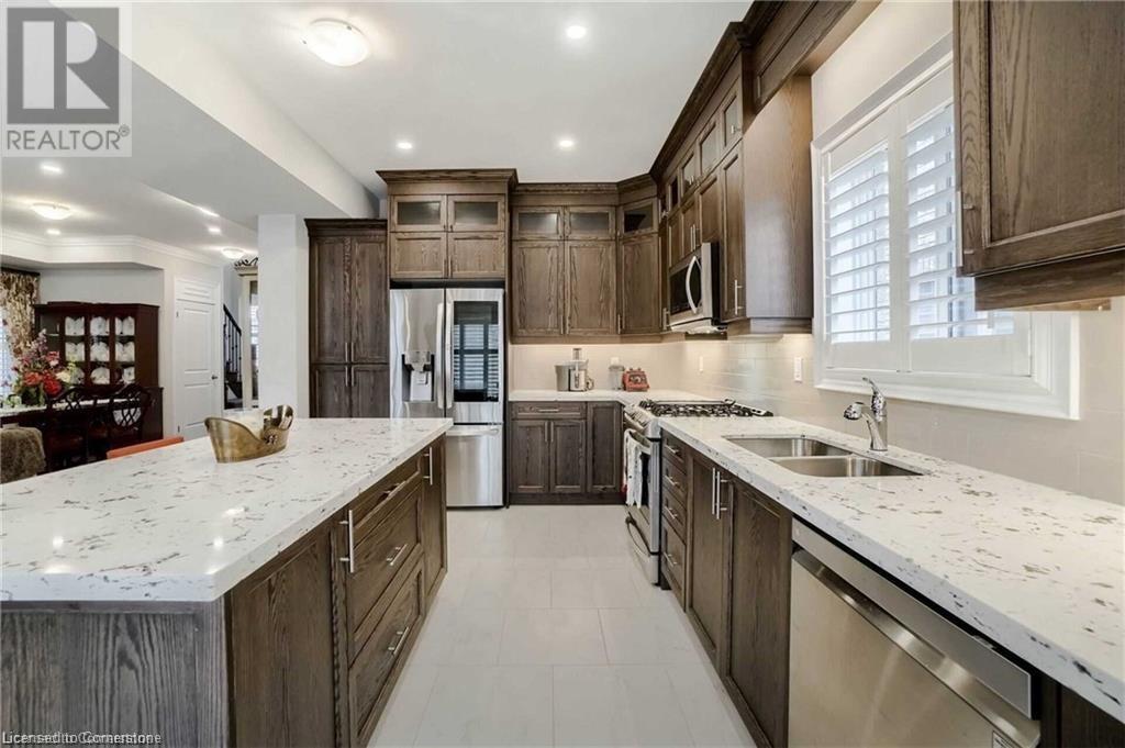 48 Eringate Court Court, Hamilton, Ontario  L8J 0L7 - Photo 4 - 40683585