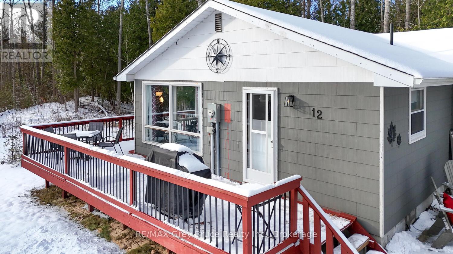 12 Pierce Street S, South Bruce Peninsula, Ontario  N0H 2T0 - Photo 31 - X11883721