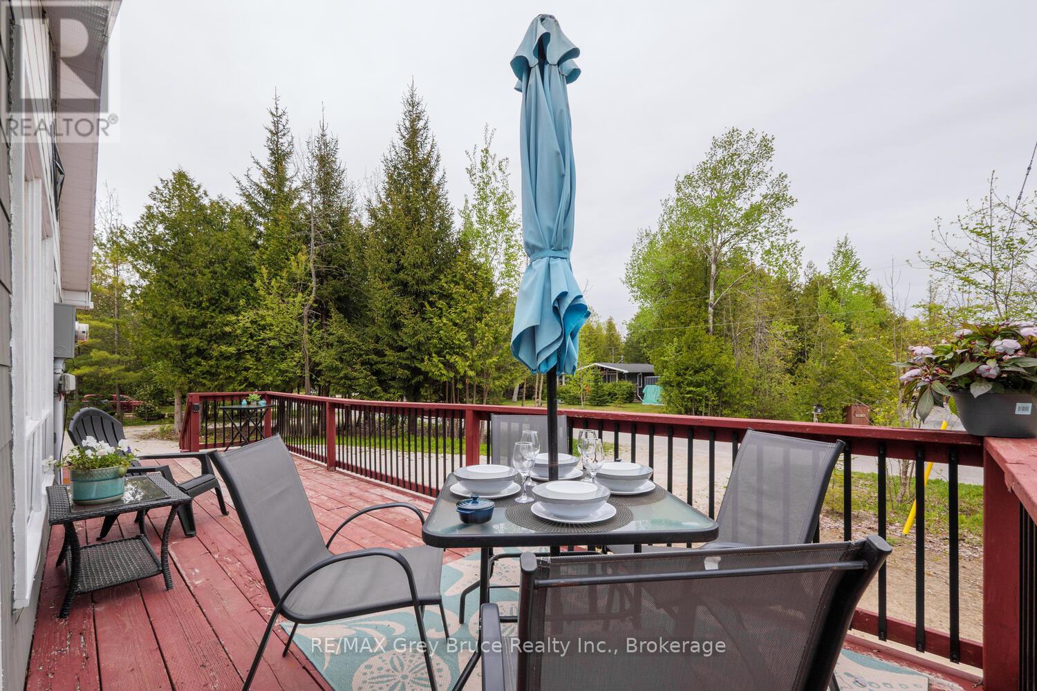 12 Pierce Street S, South Bruce Peninsula, Ontario  N0H 2T0 - Photo 6 - X11883721