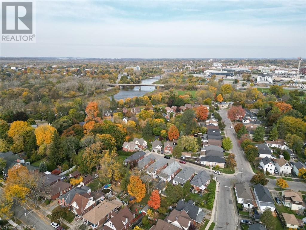 142 Cayuga Street, Brantford, Ontario  N3S 1X6 - Photo 8 - 40683545