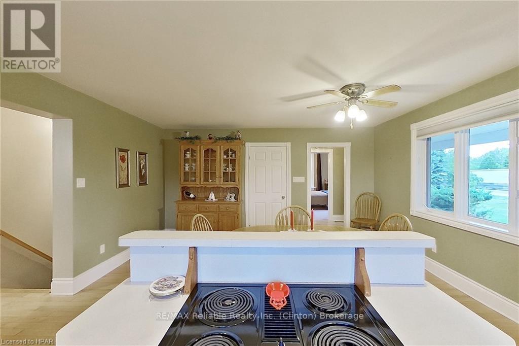 Property at 75551 BLUEWATER HIGHWAY image 4