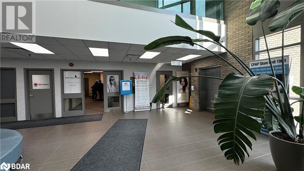 190 Cundles Road E Unit# 104, Barrie, Ontario  L4M 4S5 - Photo 3 - 40679374