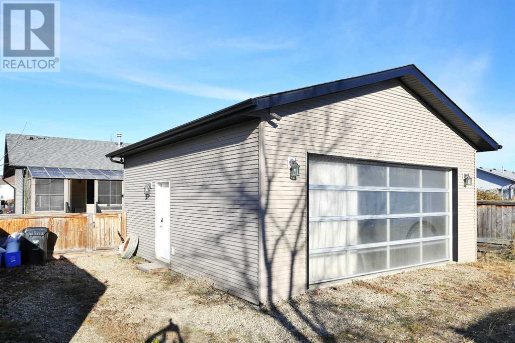 4921 Westbrooke Road, Blackfalds, Alberta  T4M 0K7 - Photo 49 - A2178456