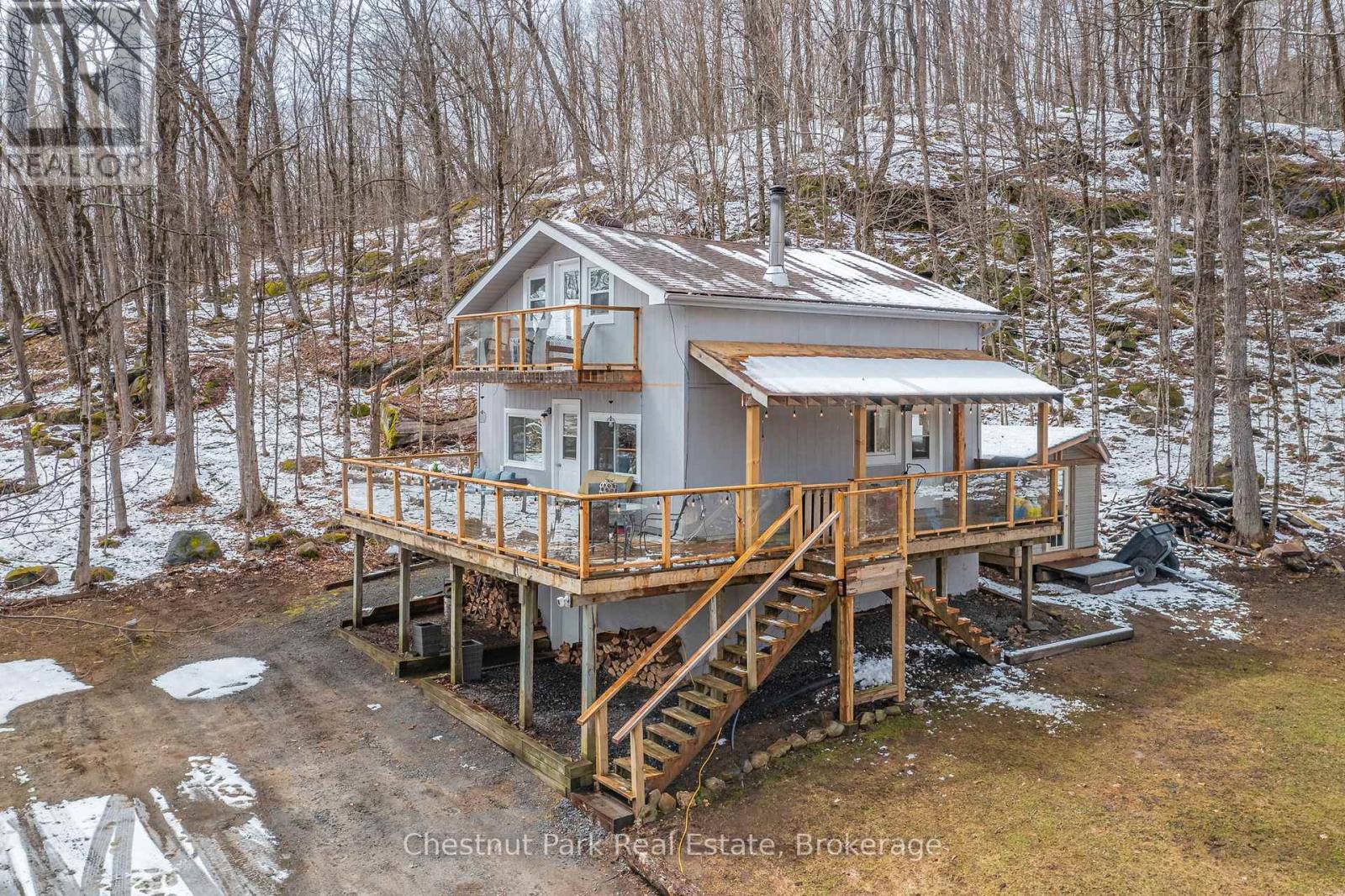 136 VERNON LANE, Huntsville, Ontario