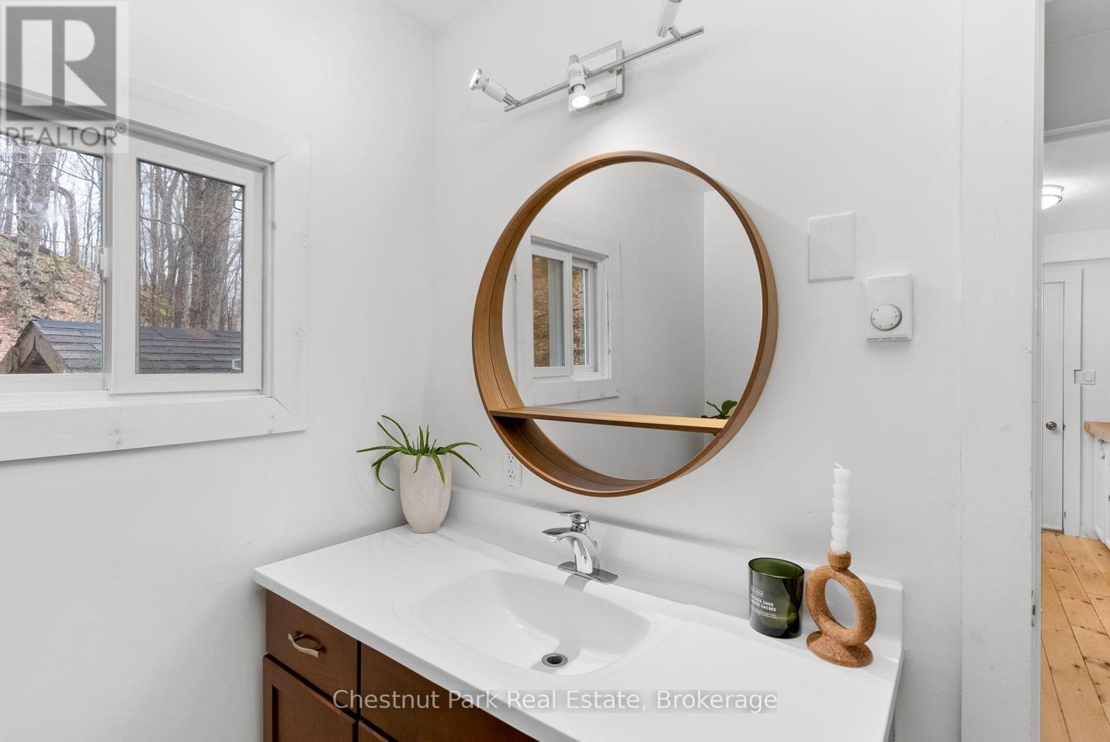 136 Vernon Lane, Huntsville, Ontario  P1H 2J2 - Photo 12 - X11883734