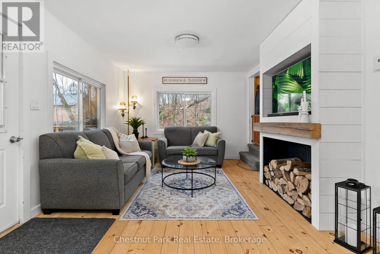 136 Vernon Lane, Huntsville, Ontario  P1H 2J2 - Photo 2 - X11883734