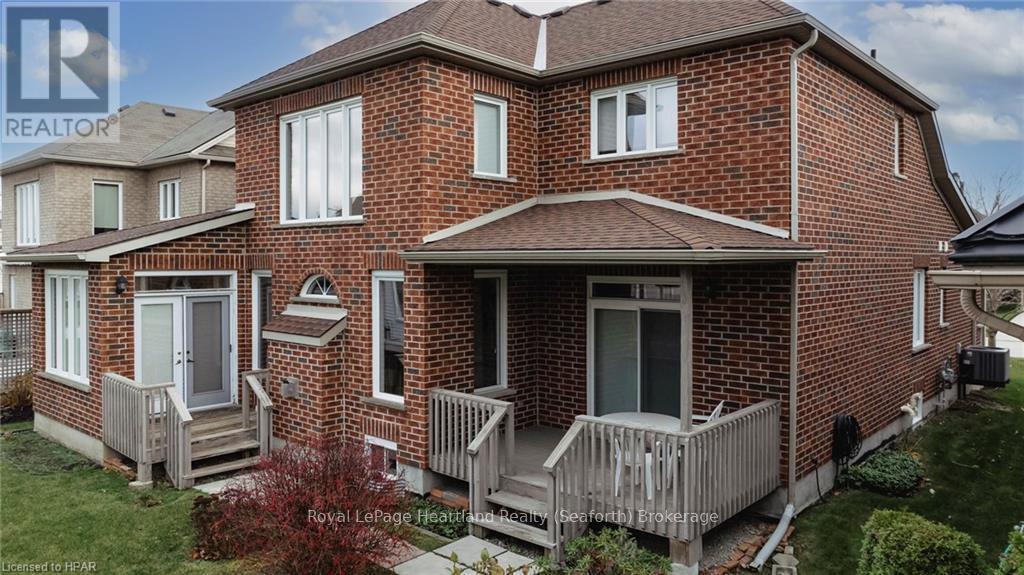 8 Macpherson Avenue, Huron East, Ontario  N0K 1W0 - Photo 39 - X11823104