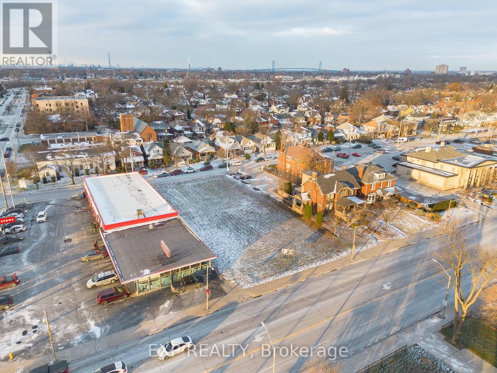 Property at 1181* OUELLETTE AVENUE image