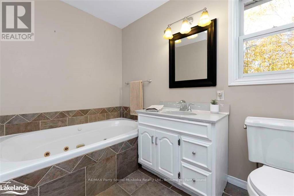 33 Humphrey Drive, Seguin, Ontario  P2A 2W8 - Photo 21 - X10439559