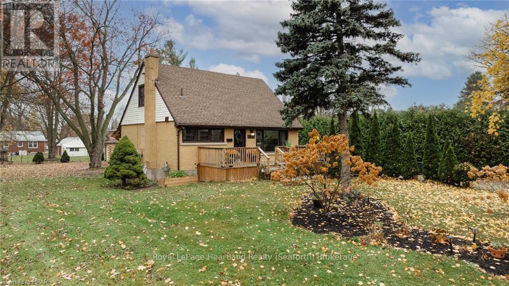 943 Dearness Drive, London, Ontario  N6E 1N6 - Photo 39 - X11823067