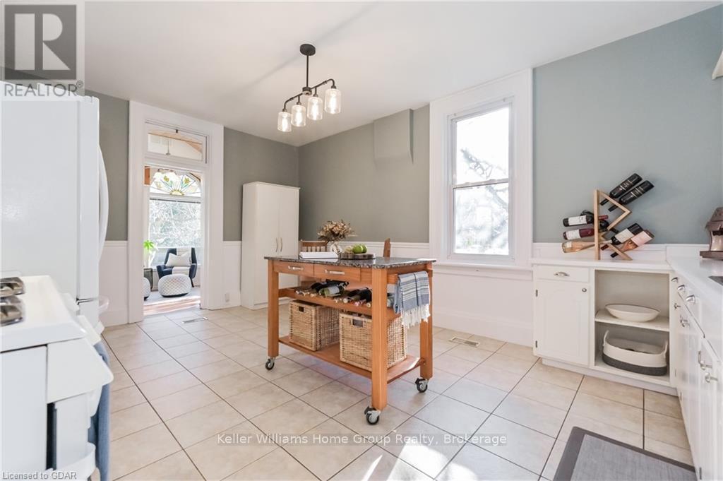 259 Garafraxa Street E, Centre Wellington, Ontario  N1M 1E2 - Photo 9 - X11879872