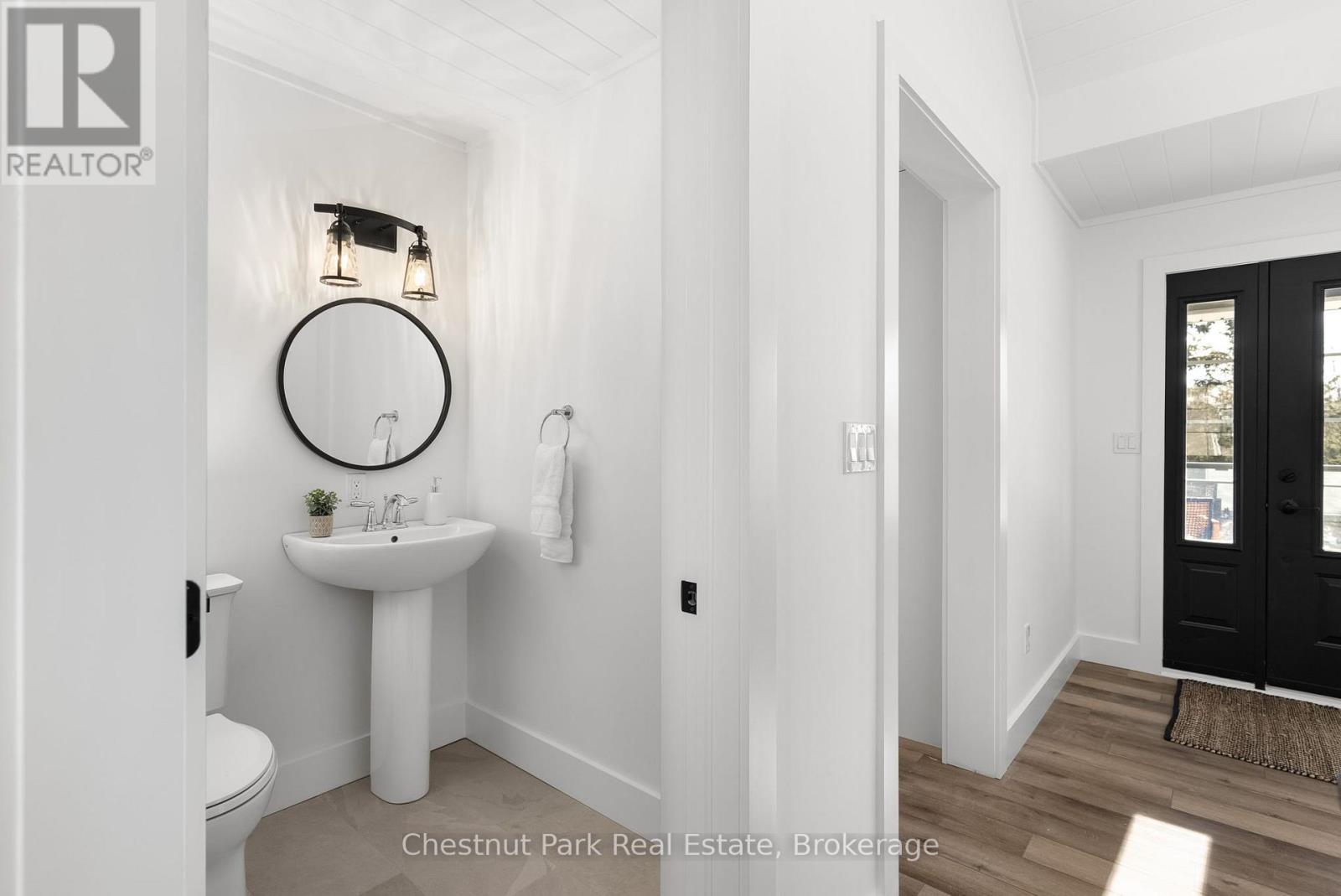 16 Clifford Street, Seguin, Ontario  P0C 1J0 - Photo 23 - X11883859