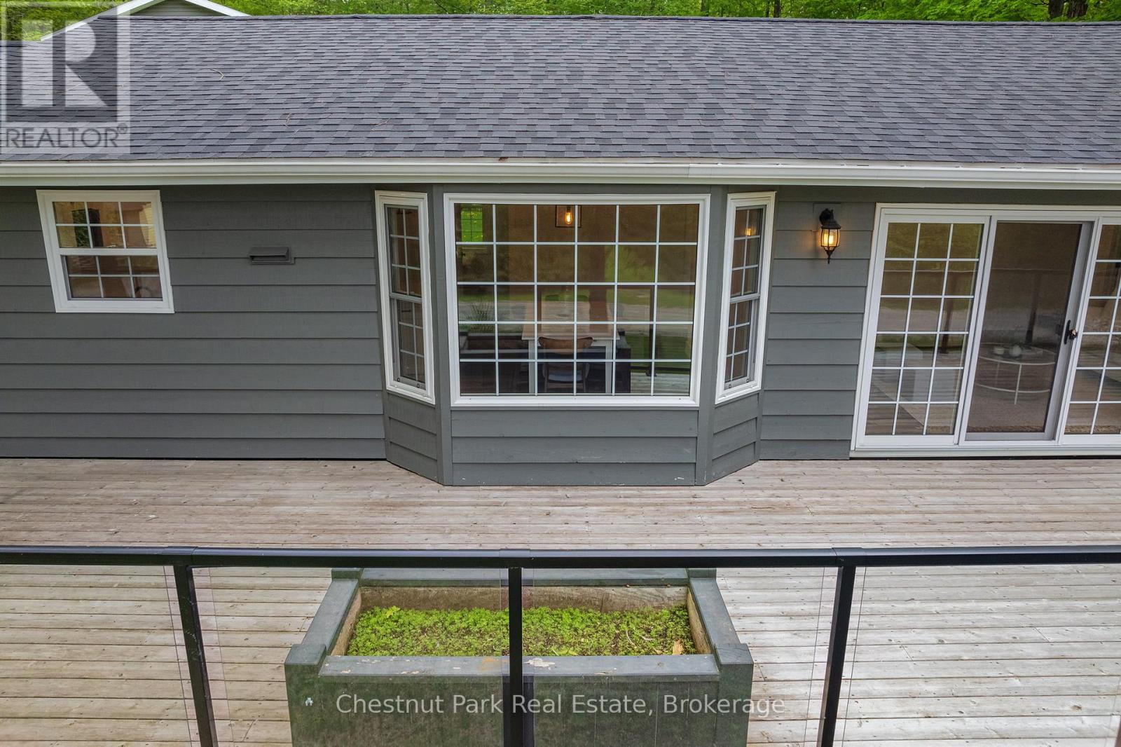 16 Clifford Street, Seguin, Ontario  P0C 1J0 - Photo 34 - X11883859